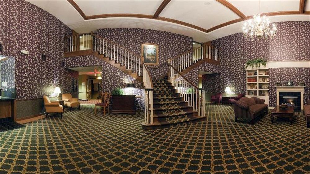 Holiday Inn Express Hotel & Suites Oshkosh - State Route 41 By Ihg Exterior photo